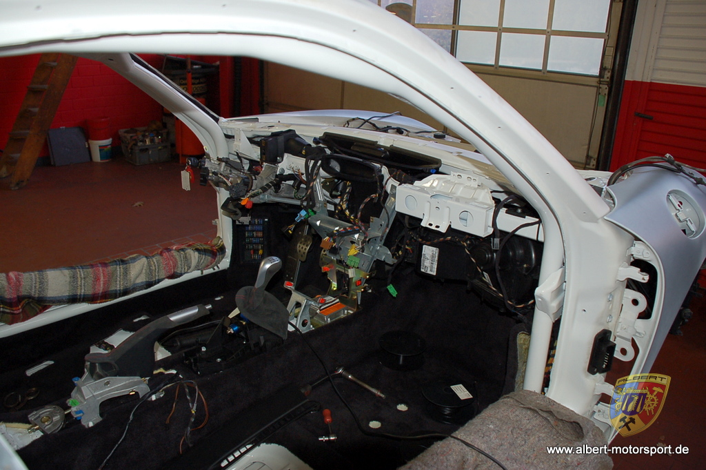 Porsche 996 GT3 RS Unfallschaden Neuaufbau
