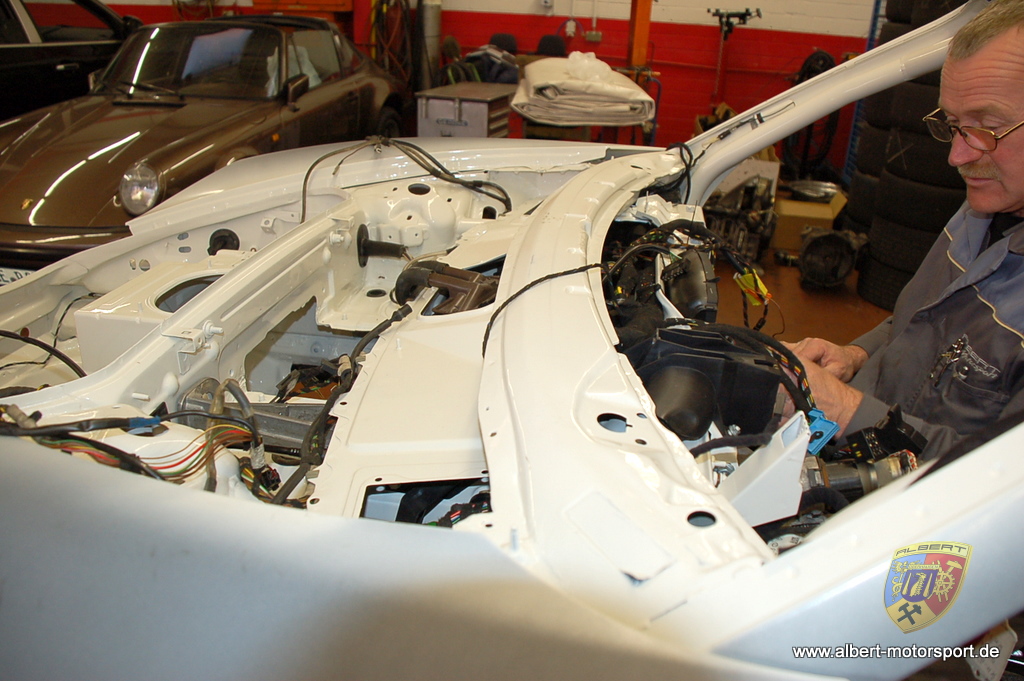 Porsche 996 GT3 RS Unfallschaden Neuaufbau