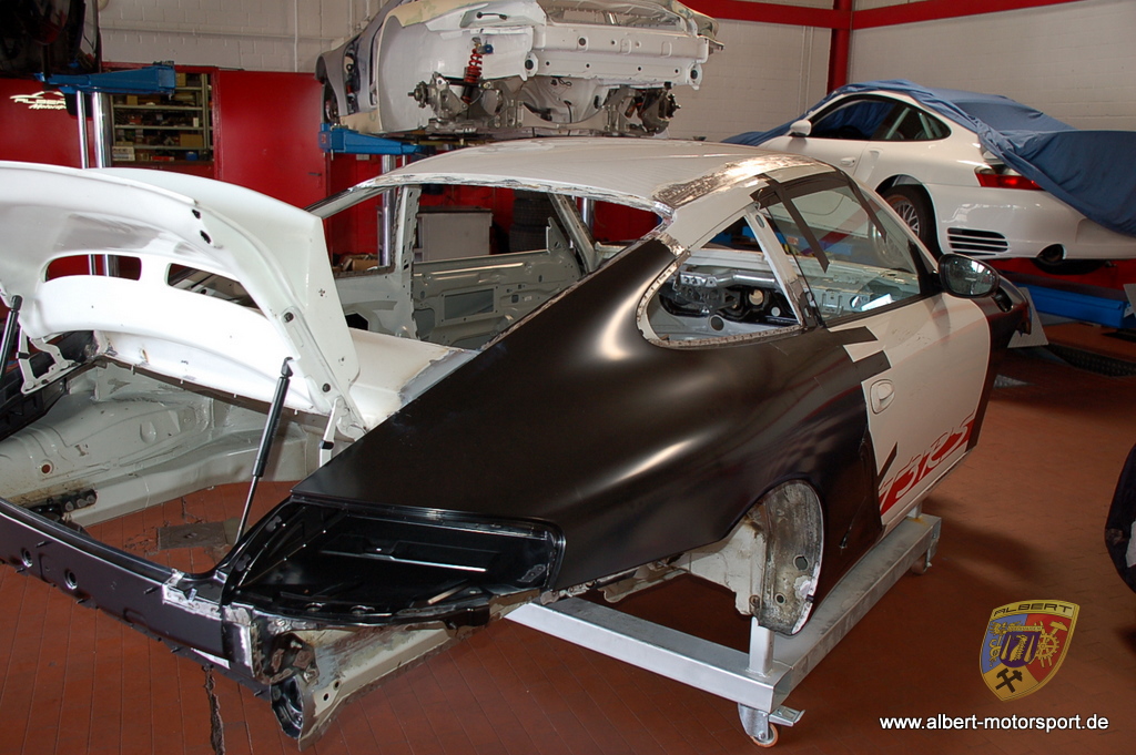 Porsche 996 GT3 RS Unfallschaden Neuaufbau