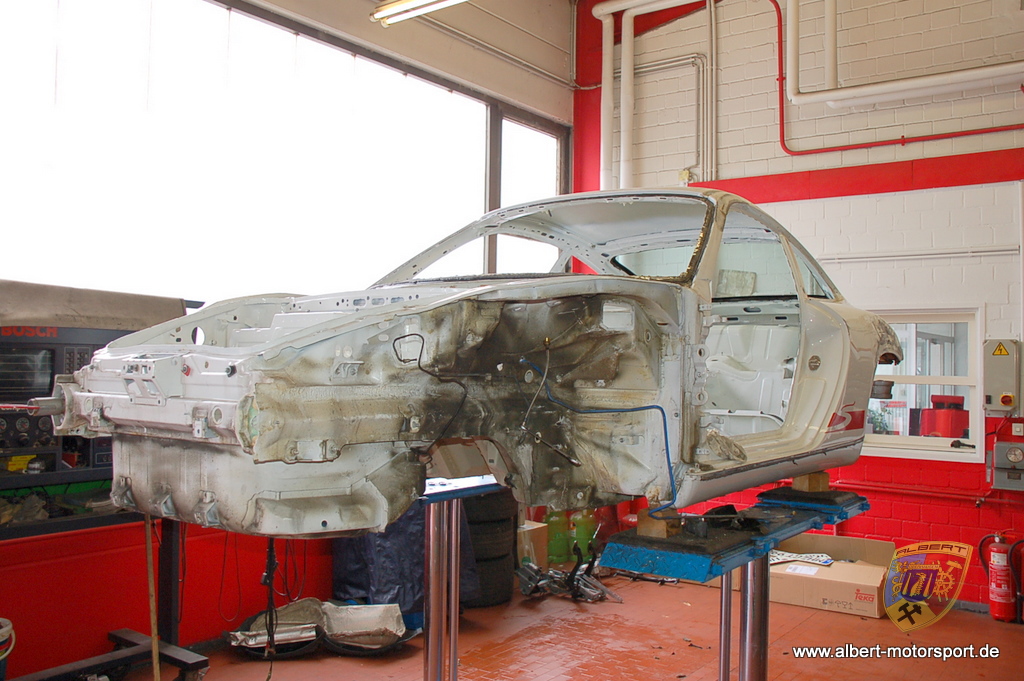 Porsche 996 GT3 RS Unfallschaden Neuaufbau