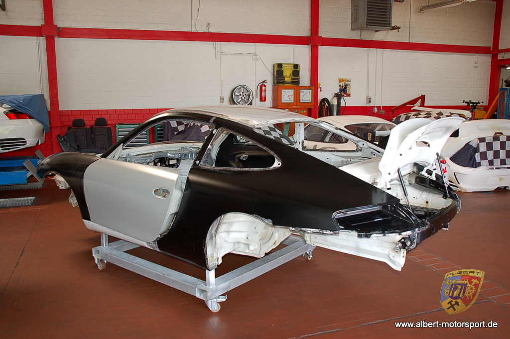 Porsche 996 GT3 RS Unfallschaden Neuaufbau