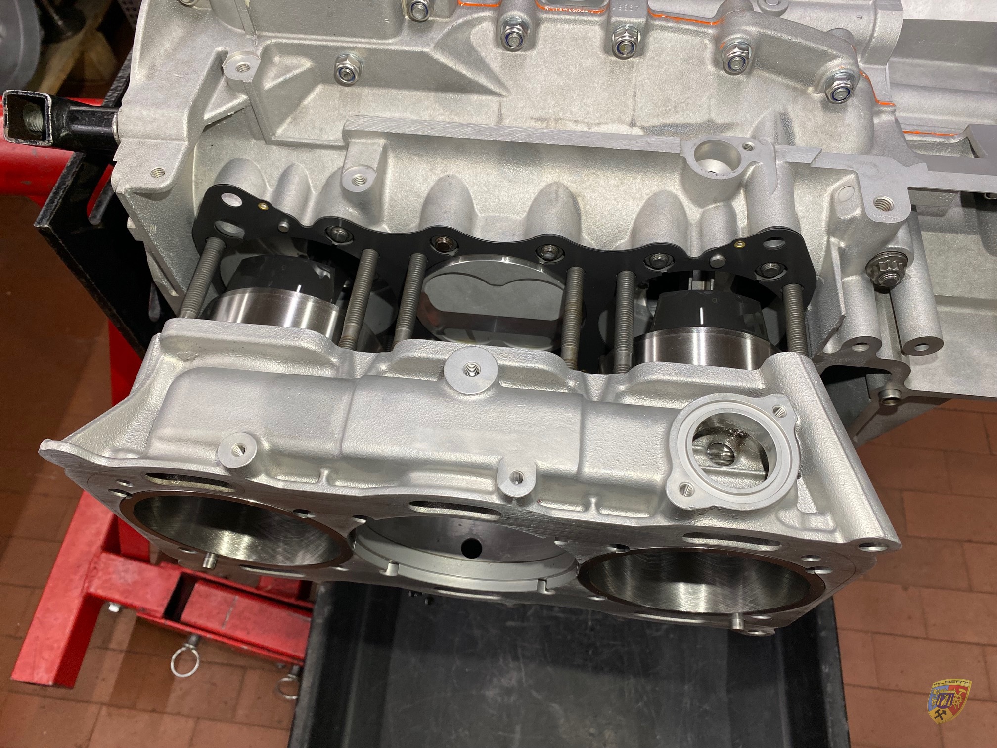Porsche 991 MR 4.3 Liter Motorschaden Reparatur bei Albert Motorsport