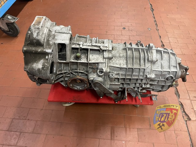 Porsche 996 Turbo Wyxx Getriebereparatur bei Albert Motorsport
