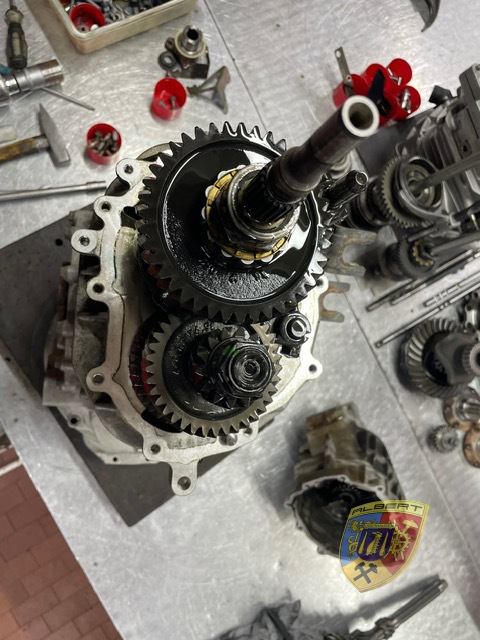 Porsche 996 Turbo Wyxx Getriebereparatur bei Albert Motorsport