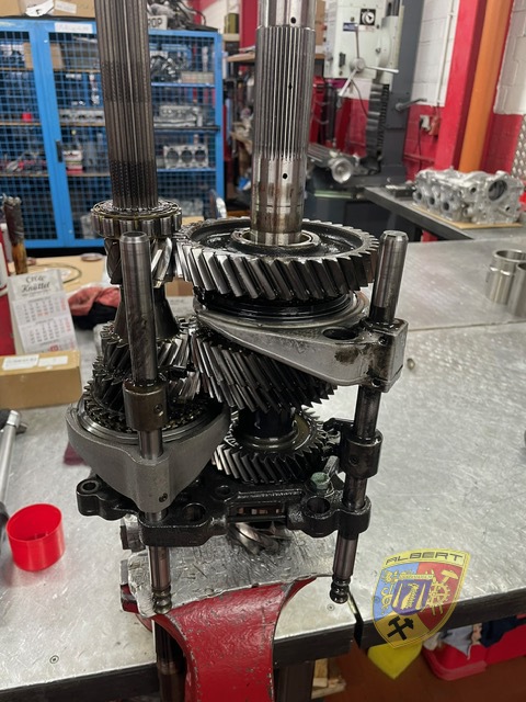 Porsche 996 Turbo Wyxx Getriebereparatur bei Albert Motorsport