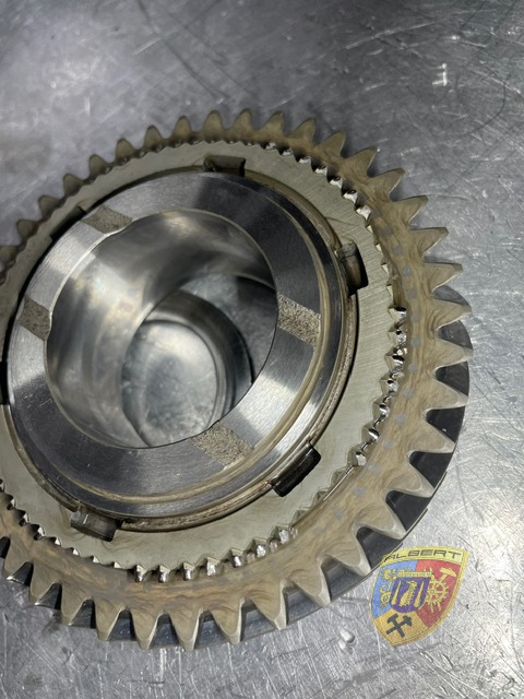 Porsche 996 Turbo Wyxx Getriebereparatur bei Albert Motorsport