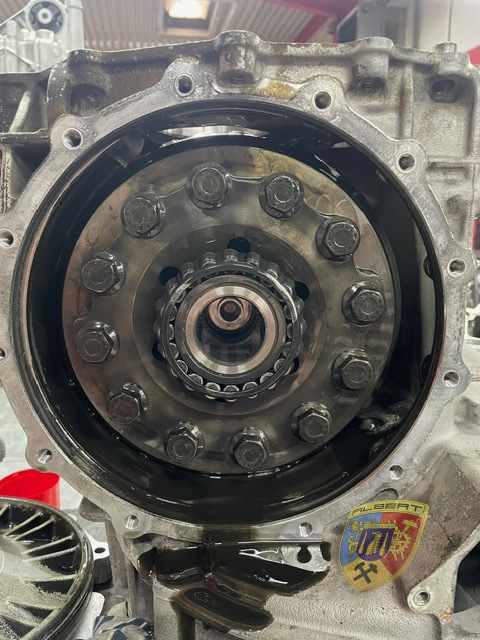Porsche 996 Turbo Wyxx Getriebereparatur bei Albert Motorsport