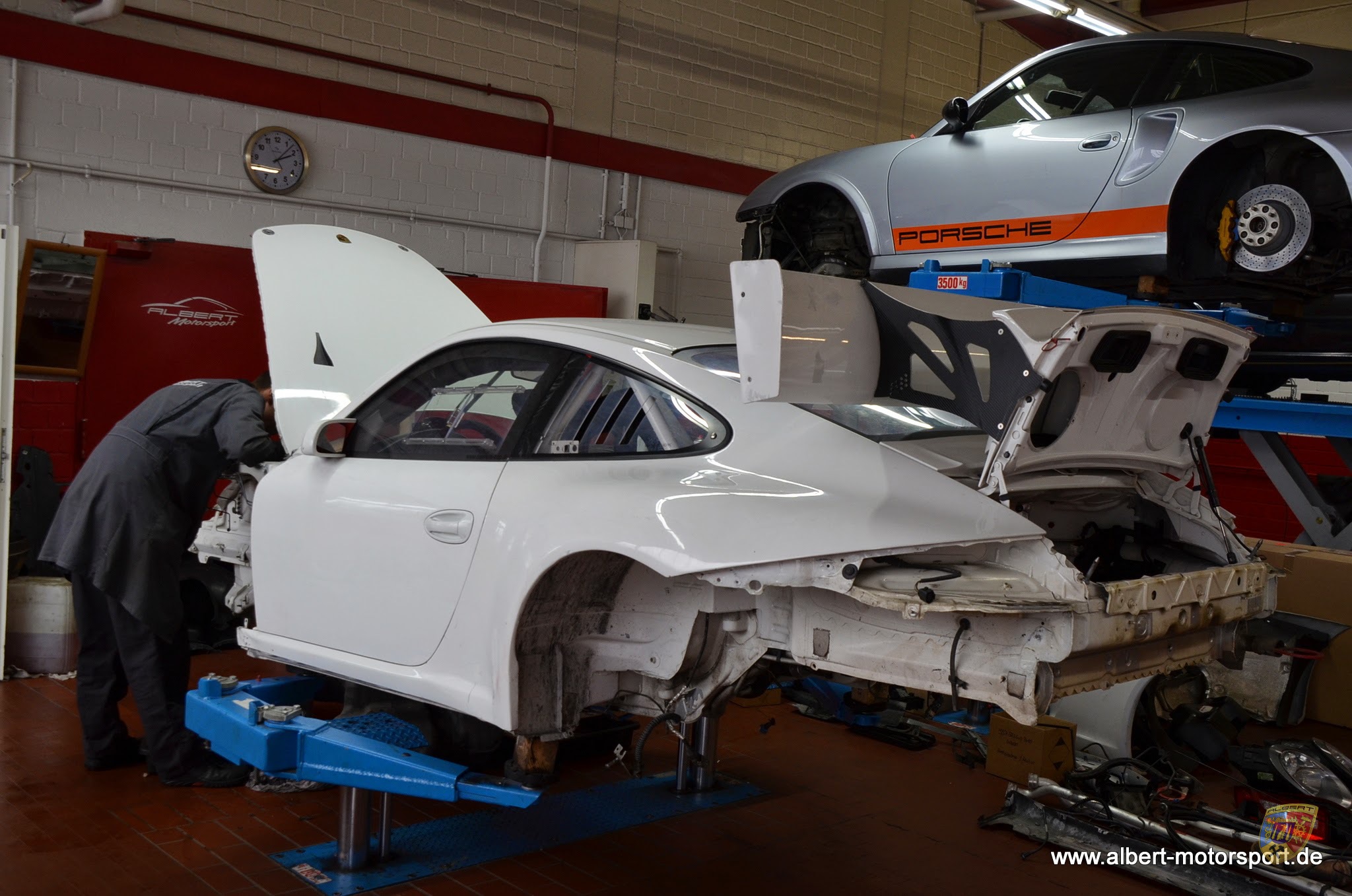 Porsche 997 GT3 Cup 2010 Generalüberholung bei Albert Motorsport