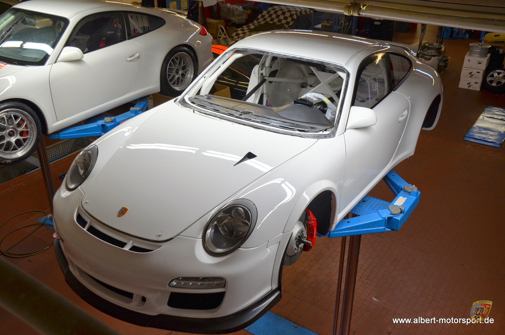 Porsche 997 GT3 Cup 2010 Generalüberholung bei Albert Motorsport