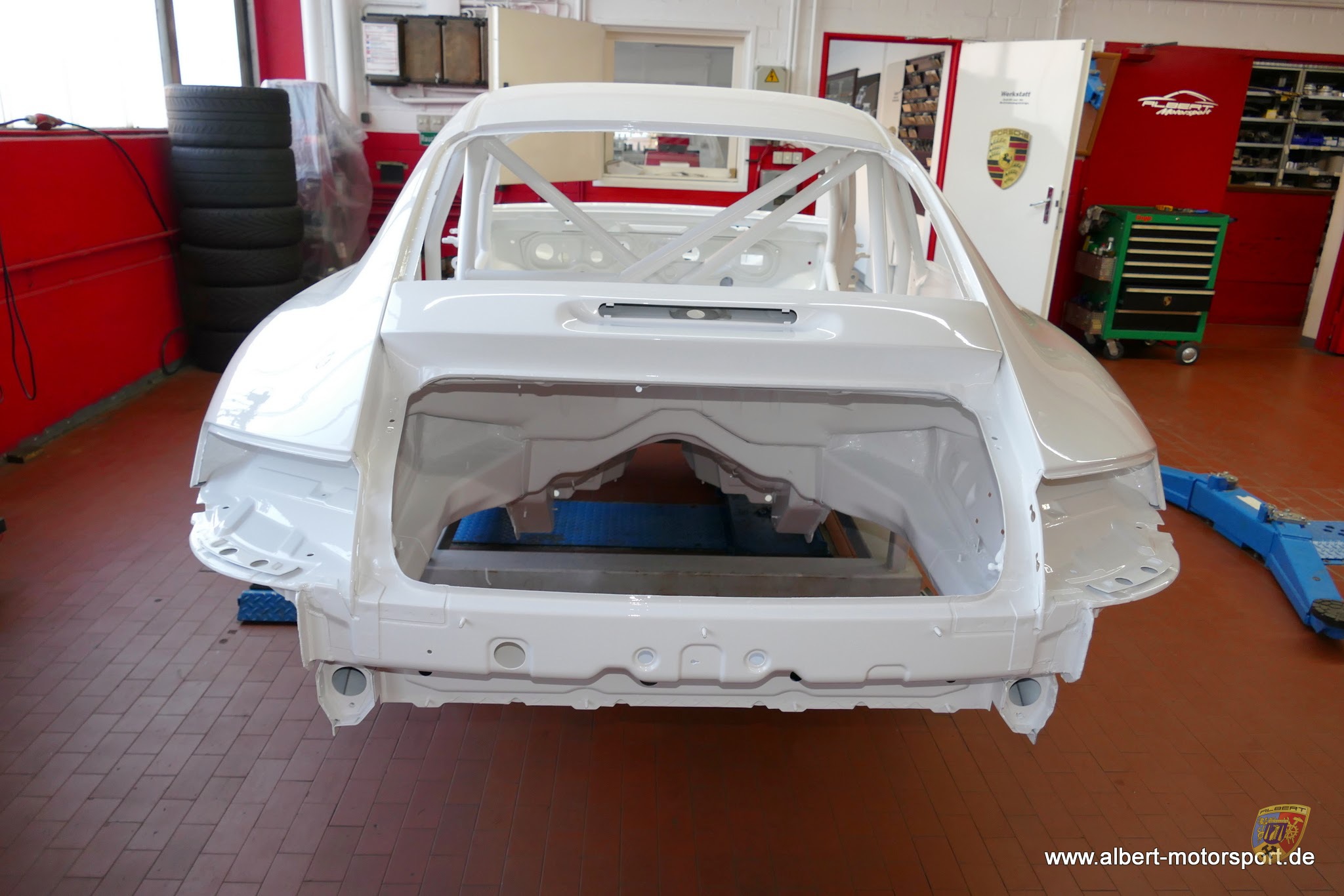 Porsche 996 GT3 Cup komplette Revision und Neuaufbau