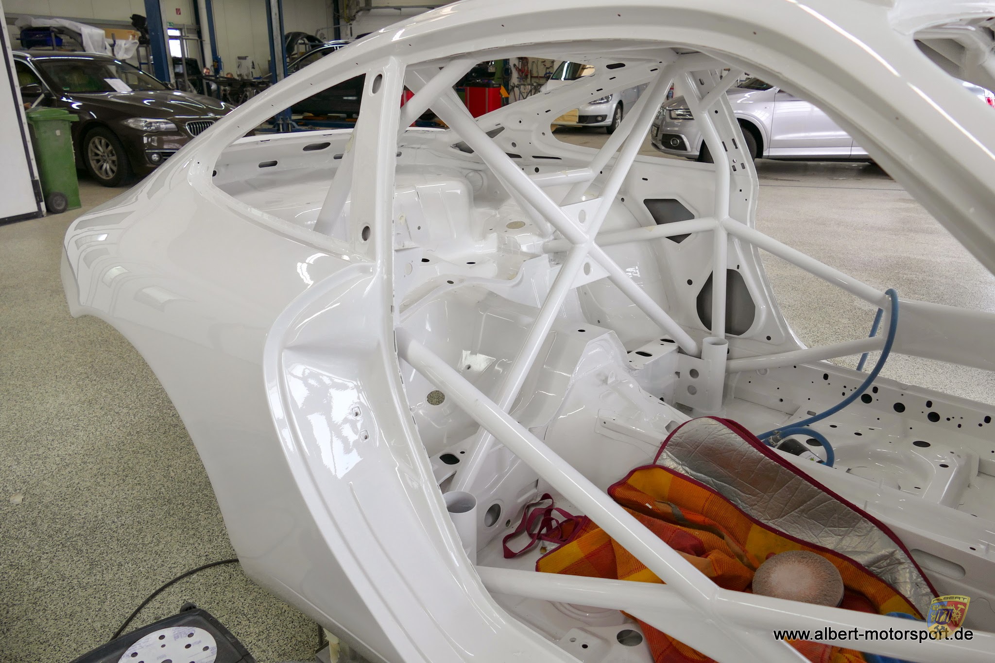 Porsche 996 GT3 Cup komplette Revision und Neuaufbau