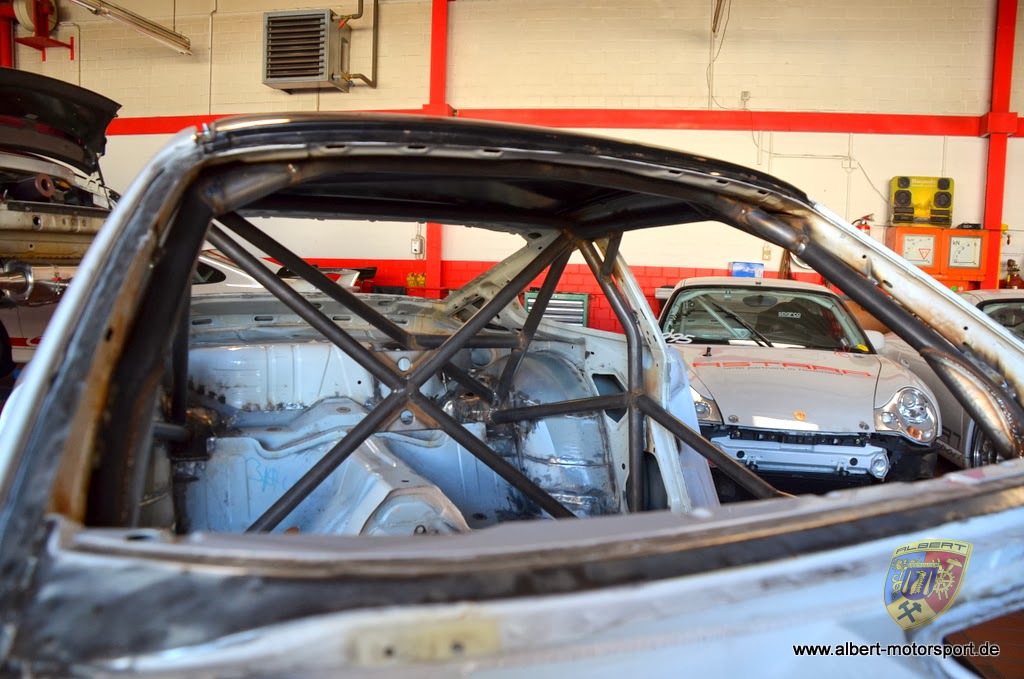 Porsche 996 GT3 Cup komplette Revision und Neuaufbau