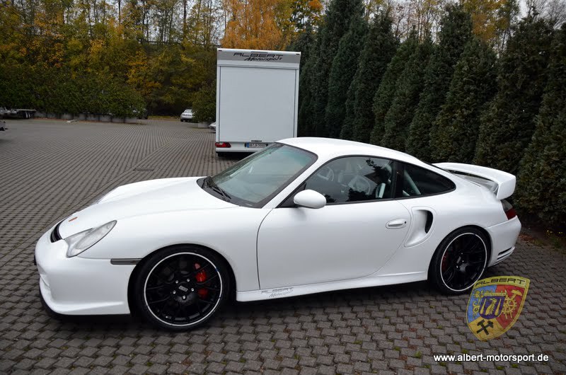 Porsche 996 GT2 Street Race Unfallschaden und Neuaufbau bei Albert Motorsport