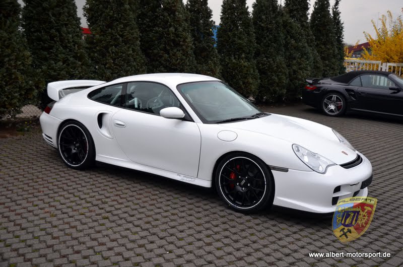 Porsche 996 GT2 Street Race Unfallschaden und Neuaufbau bei Albert Motorsport