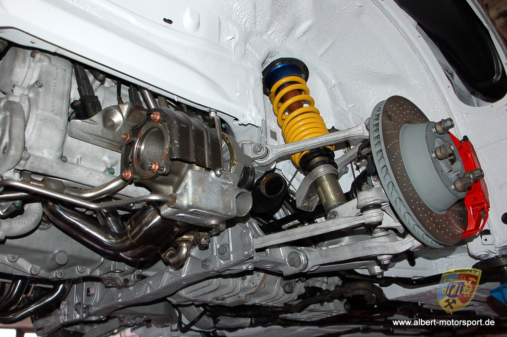 Porsche 996 GT2 Street Race Unfallschaden und Neuaufbau bei Albert Motorsport