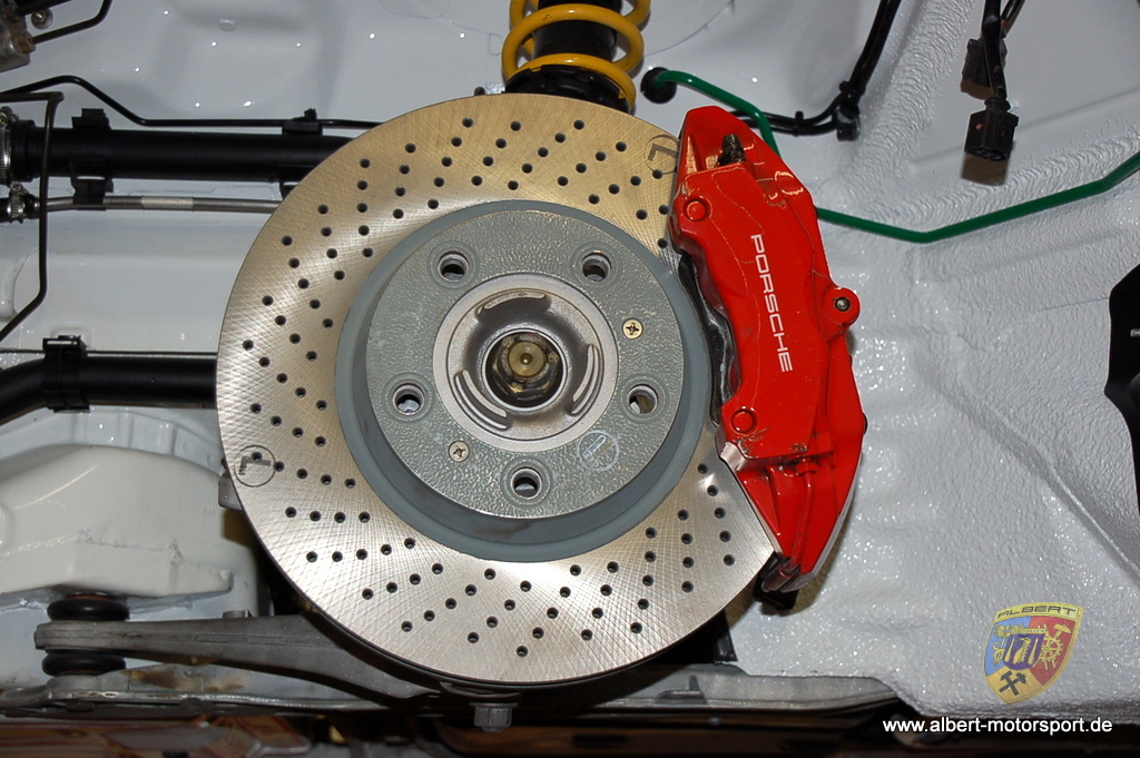 Porsche 996 GT2 Street Race Unfallschaden und Neuaufbau bei Albert Motorsport
