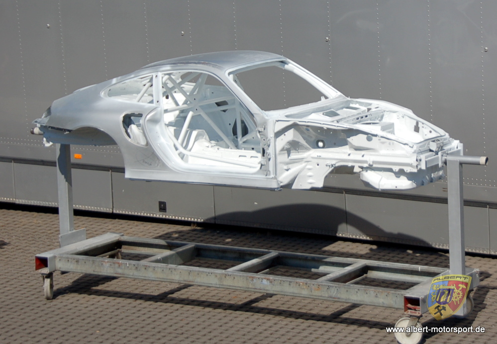 Porsche 996 GT2 Street Race Unfallschaden und Neuaufbau bei Albert Motorsport