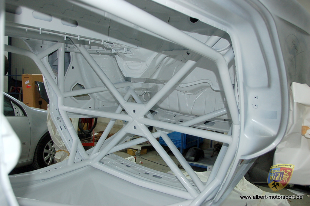 Porsche 996 GT2 Street Race Unfallschaden und Neuaufbau bei Albert Motorsport