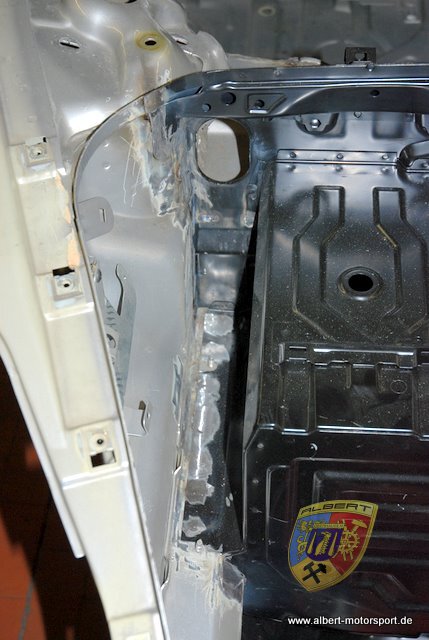 Porsche 996 GT2 Street Race Unfallschaden und Neuaufbau bei Albert Motorsport