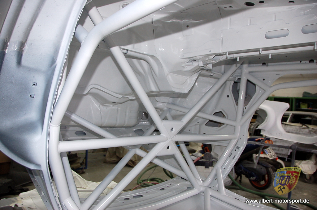 Porsche 996 GT2 Street Race Unfallschaden und Neuaufbau bei Albert Motorsport
